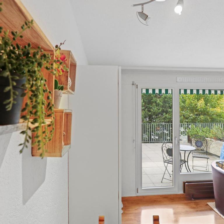 Charmant studio ouvert avec vue paisible - Appartement 1 Chambre - 10