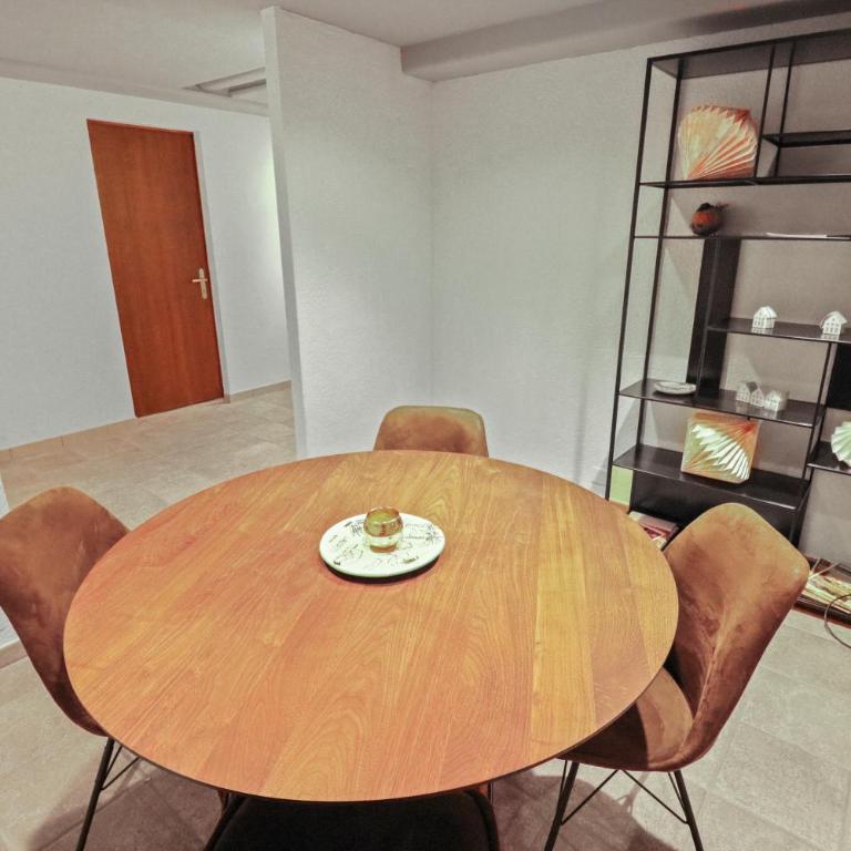 Charmant studio ouvert avec vue paisible - Appartement 1 Chambre - 5