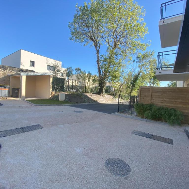 Cosy, lumineux, proche du centre-ville , Sombrero - SILS - Appartement 2 Chambres - 24