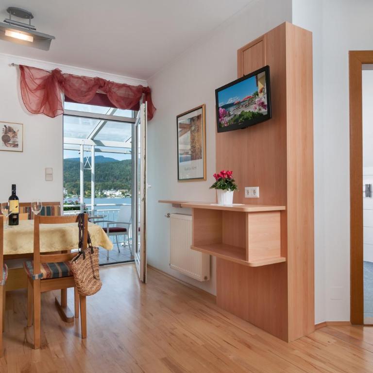 Appartements Schwarzvilla - Großes Apartment mit 1 Schlafzimmer und Balkon - 4