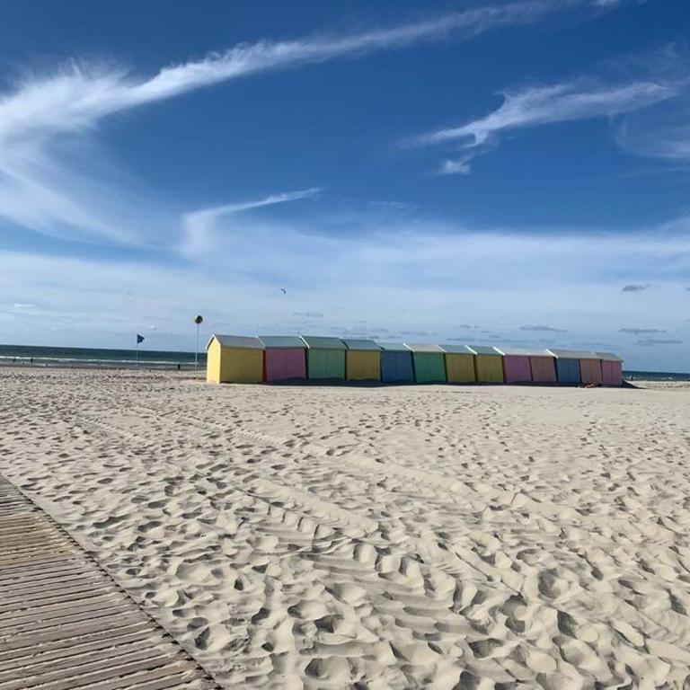RDC avec Courette - jusqu'à 6 pers - Plage à 100m - Two-Bedroom Apartment with Terrace - 32
