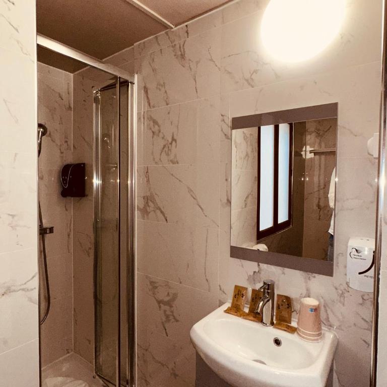 Pavillon Opéra Lafayette - Chambre Double - 14