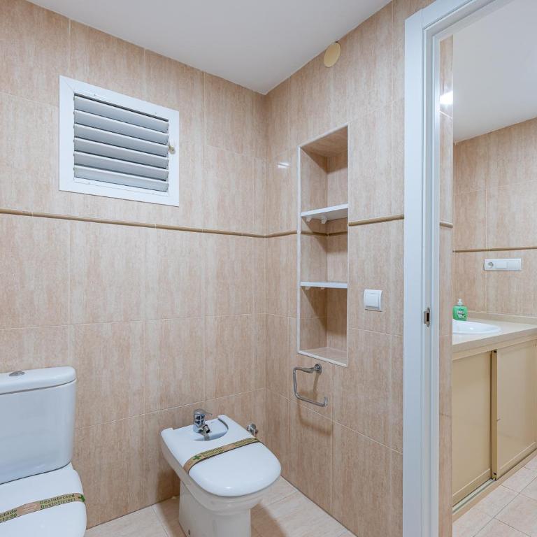 797 HOLIDAY RENTALS - Piso reformado con amplia terraza Carihue - Apartamento con terraza - 18