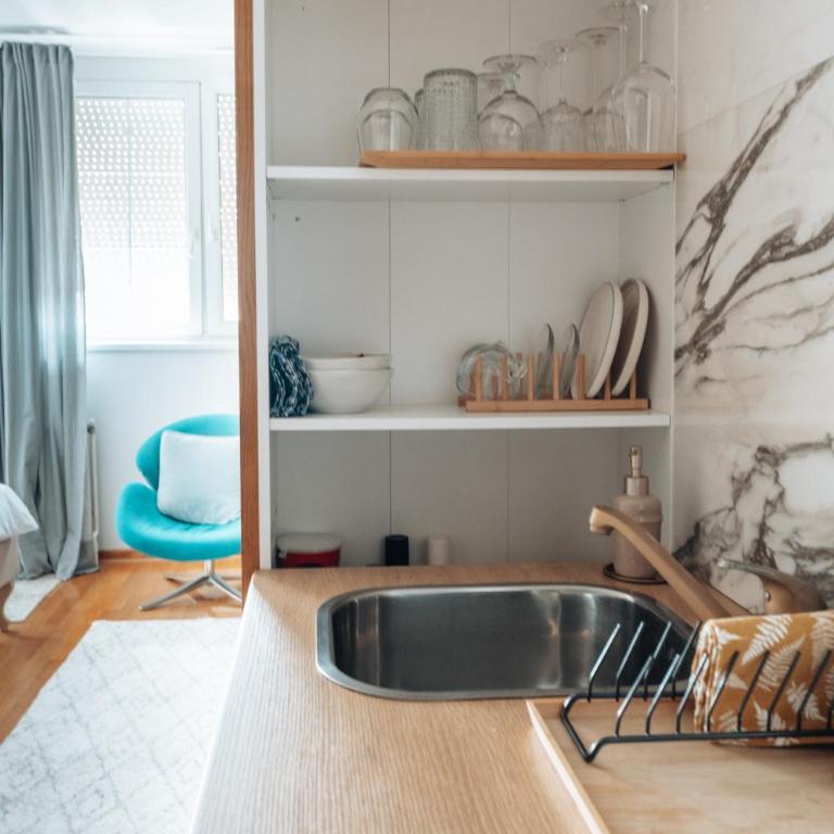 Zeus Nest Apartment - Studio Apartman - 16