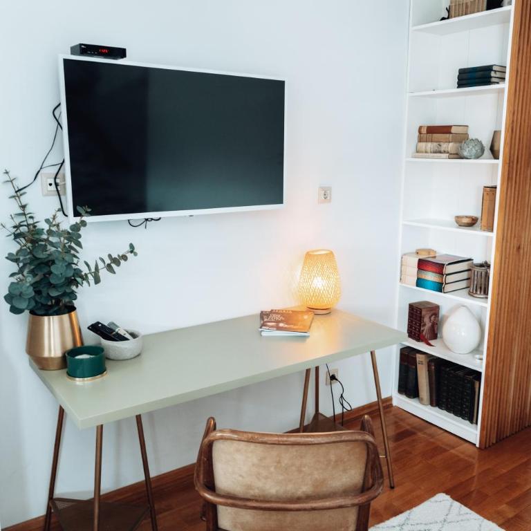 Zeus Nest Apartment - Studio Apartman - 13