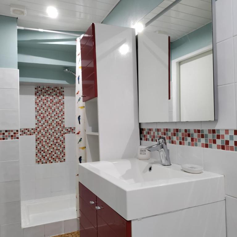 Les Papillons - Apartment - Ground Floor - 9