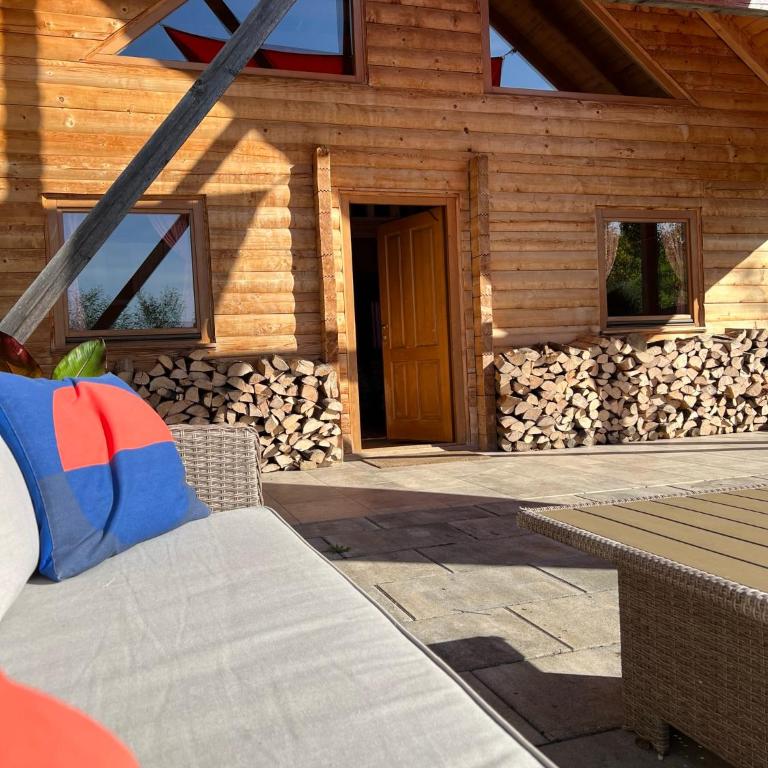 Wood Cabin Hillside Retreat - Vikendica - 10