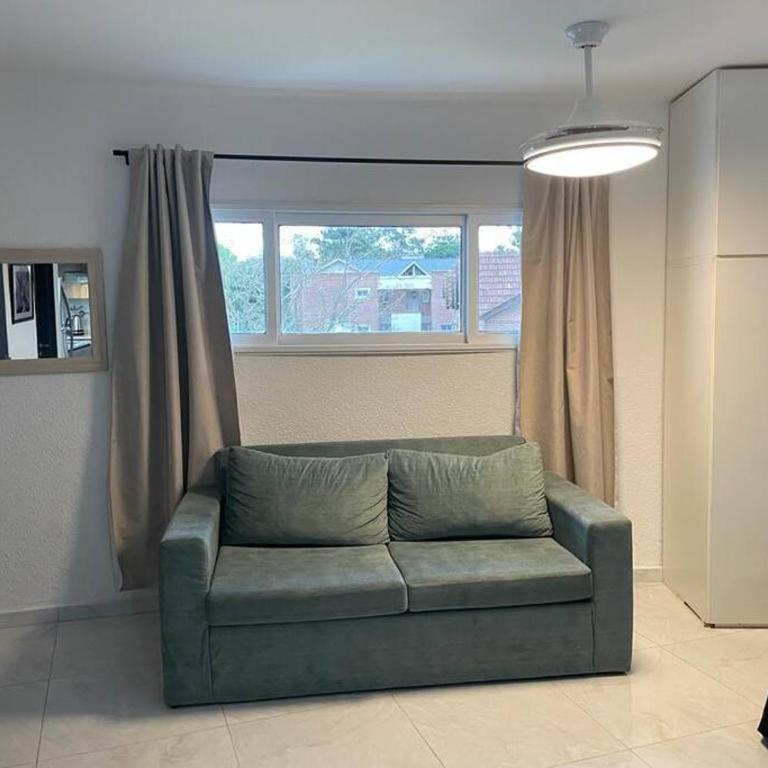 Departamento en complejo familiar con pileta - One-Bedroom Apartment - 14