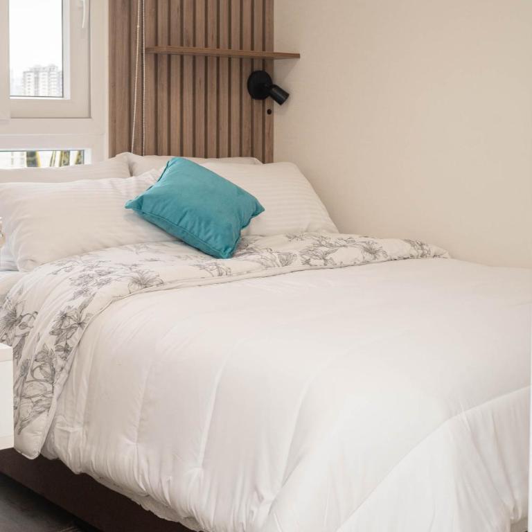 Beautiful Space in Miraflores 3BR 2Bths Exclusive King Bed Suite and Parking - Apartamento de 3 dormitorios con balcón - 62