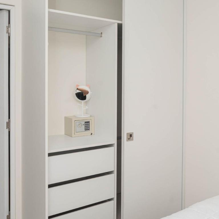 Beautiful Space in Miraflores 3BR 2Bths Exclusive King Bed Suite and Parking - Apartamento de 3 dormitorios con balcón - 98