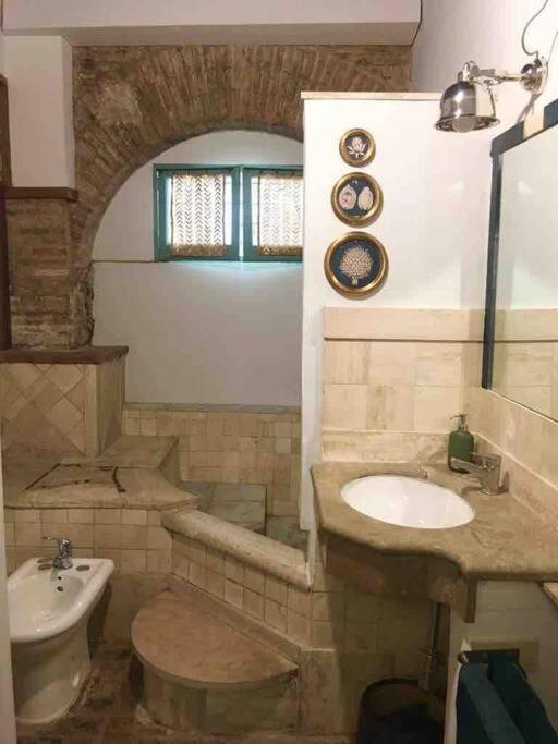 Farnese Muse - One-Bedroom Apartment - 9