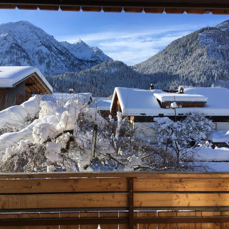 Haus Sonnenruh - Apartment mit Blick auf die Berge - 1
