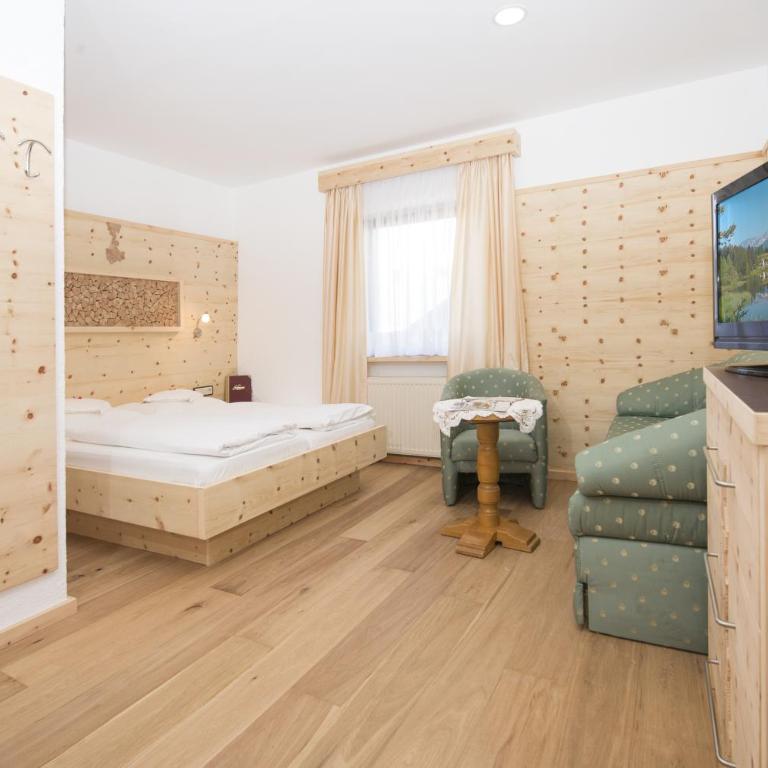 Hotel Seefelderhof - Superior Doppelzimmer mit Balkon - 5