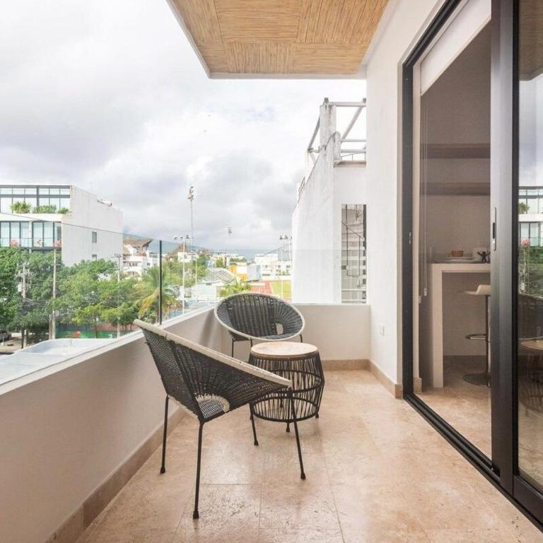 Modern Studio close to the beah Pool and Fast WiFi - Studio Apartment - 21