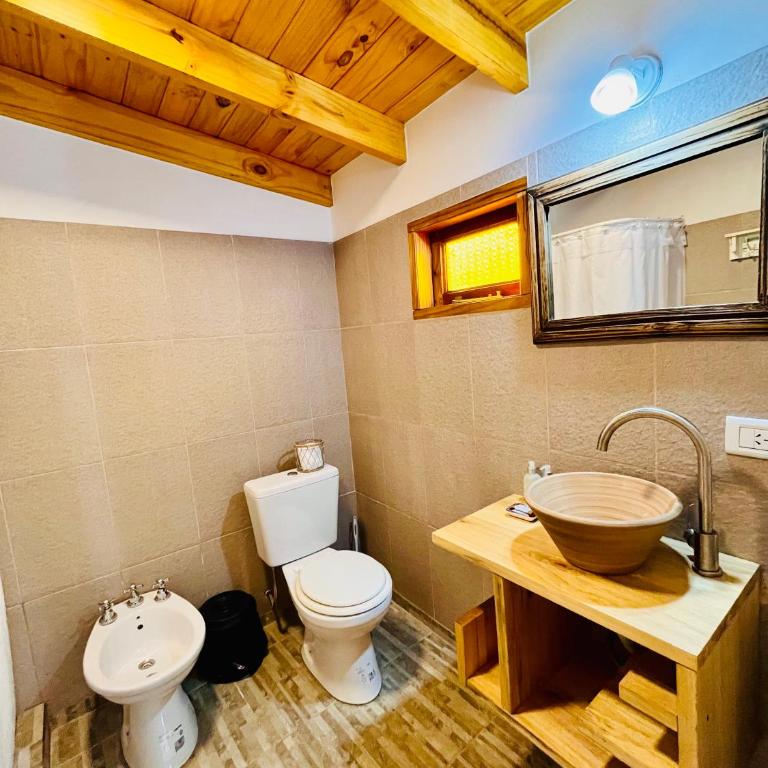 Hospedaje Flores del Sur - Habitación Triple con baño privado - 7