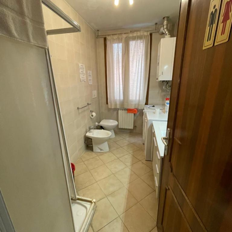 Harry's Canal View - Camera King con Vista Mare e Bagno in Comune - 23