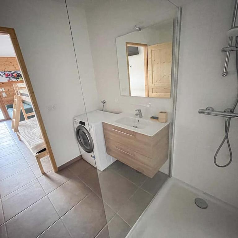 Dans résidence neuve LE SNOW ROC sur les pistes, grand studio cosy 5 pers avec terrasse panoramique, SAUNA, WIFI - Appartement 1 Chambre - 10