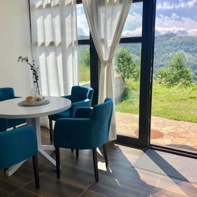 Cozy Mountain View Apartment - Apartman sa 1 Spavaćom Sobom - 10