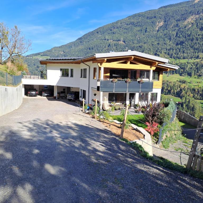 Ferienwohnung Jasmin - Apartment mit 2 Schlafzimmern - 1
