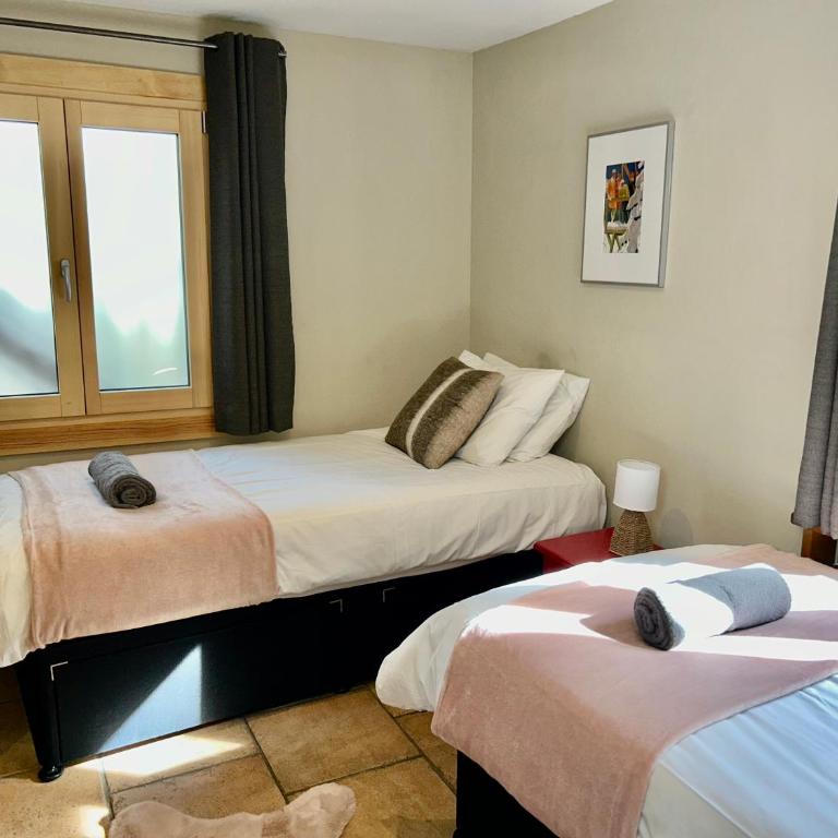 3 Bedrooms, Whole floor, New Kitchen, Town Centre - Appartement 3 Chambres - 12