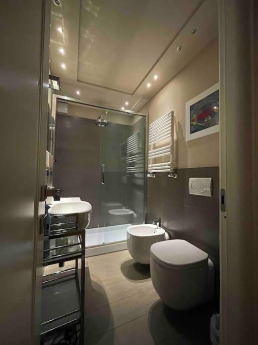 Suite with 3 terraces at Ponte Vecchio - One-Bedroom Apartment - 16
