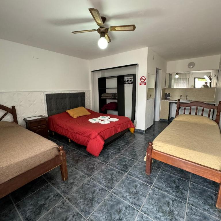 Hotel 4 Ases - Habitación Triple - 5