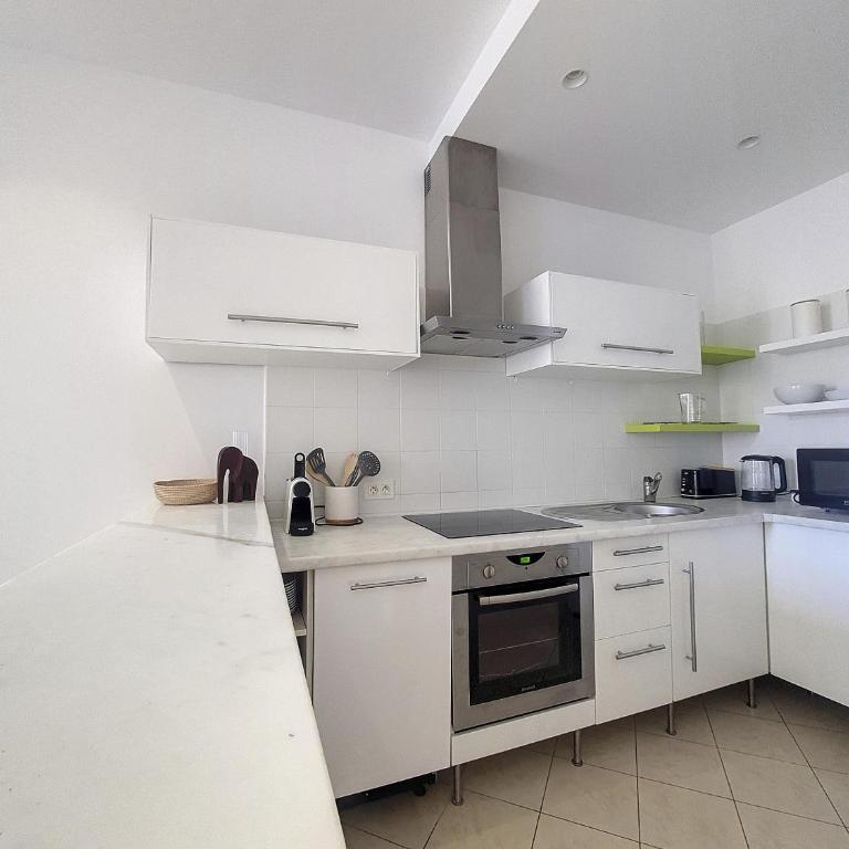 Nestor&Jeeves - JACARANDA - Carre d Or, Proche mer - Appartement 2 Chambres - 11