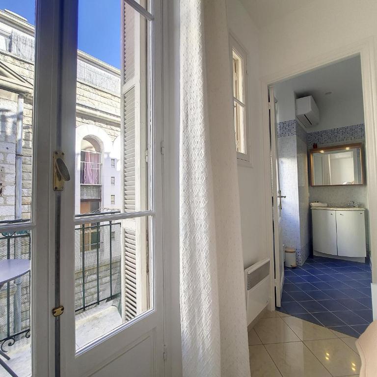 Nestor&Jeeves - JACARANDA - Carre d Or, Proche mer - Appartement 2 Chambres - 15