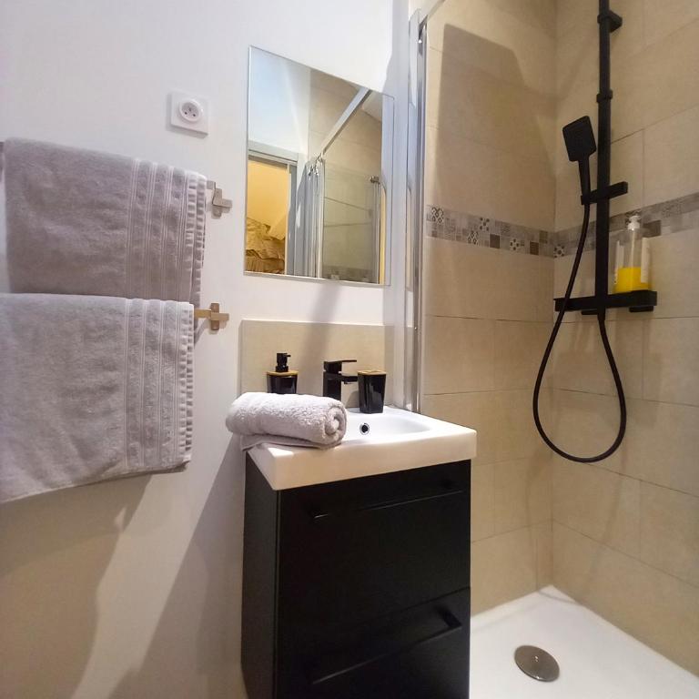 #3 Studio # Place charmante - Studio Deluxe - 9