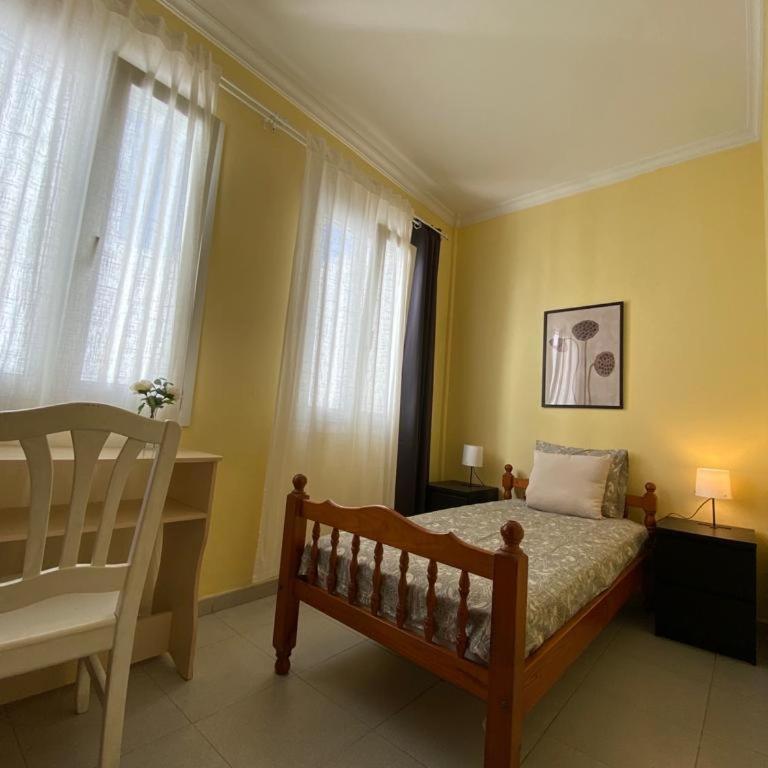 Luis Morote 2-A Apartamentos - Three-Bedroom Apartment - 23
