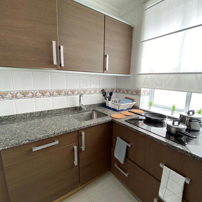 Luis Morote 2-A Apartamentos - Three-Bedroom Apartment - 18