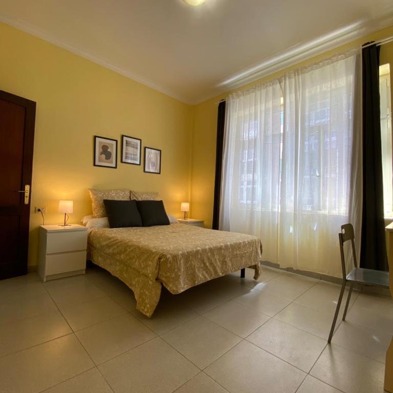 Luis Morote 2-A Apartamentos - Three-Bedroom Apartment - 26