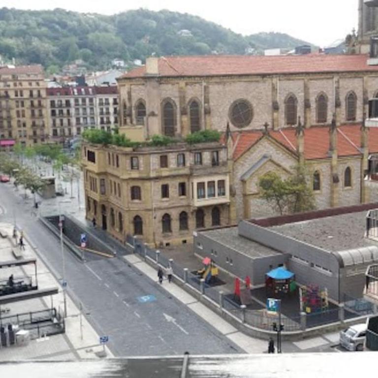 Confort 10 en Gros - Apartamento de 2 dormitorios - 30
