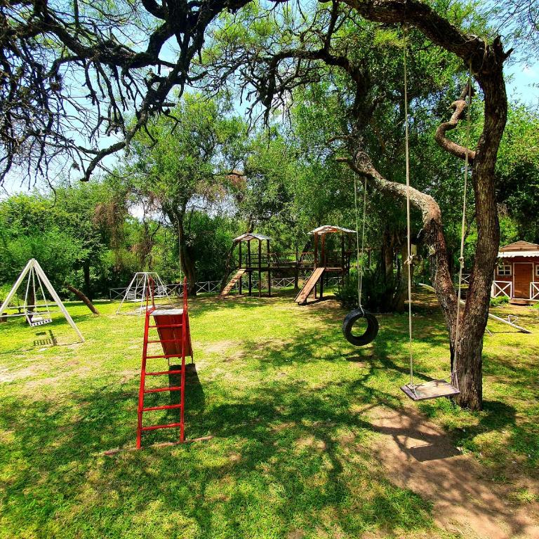 Refugio de Montaña en Raco: Naturaleza, Tranquilidad y Aventura - Casa de 3 dormitorios - 2