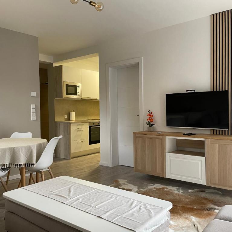 Apartmani Berg - Deluxe Apartment - 2