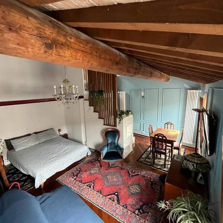 Elegante alloggio in casa storica-Borgo Portello - Appartamento con 2 Camere da Letto - 7