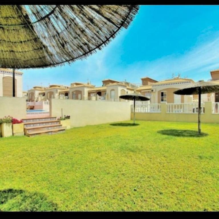 Bungalow con Encanto - Two-Bedroom Apartment - 64