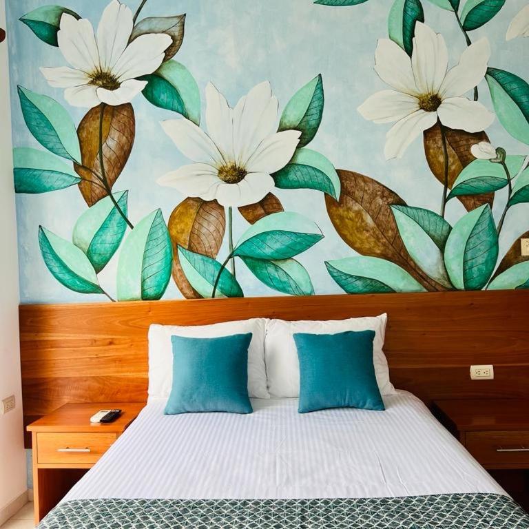 Galápagos UP Suites 1 - One-Bedroom Apartment - 17
