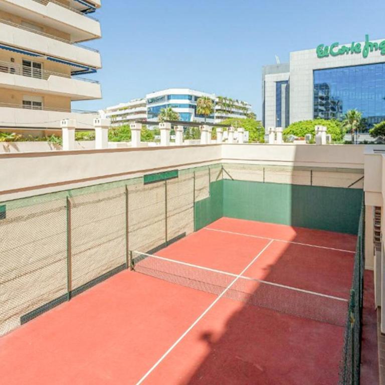 Luxury 3BR Apt Puerto Banus - Terrace - Near Beach - Apartamento de 2 dormitorios - 12