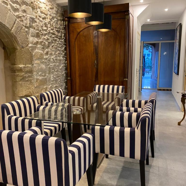 La RENAUDIERE - Two-Bedroom Apartment - 8