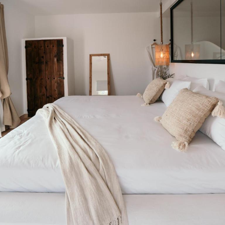 Hearts & Home - Habitación Doble con balcón y vistas al mar - 3
