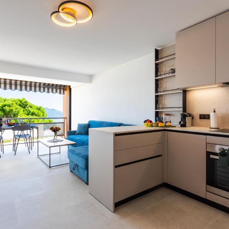Agrianthe Palmiers AP4380 By Riviera Holiday Homes - Appartement - 4
