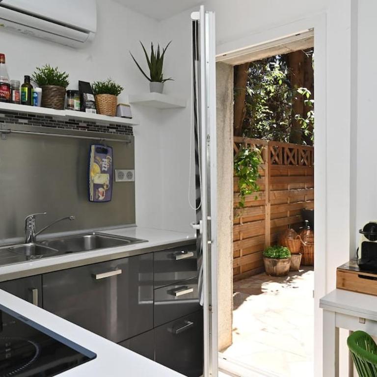 Studio Cosy " La Tarente Dorée " - Appartement 1 Chambre - 10