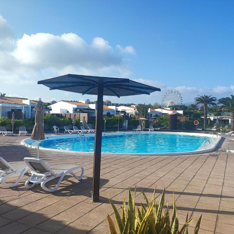 Bungalow Maspalomas Golf con jacuzzi, piscina y jardín - Casa con 1 dormitorio - 15
