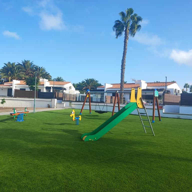 Bungalow Maspalomas Golf con jacuzzi, piscina y jardín - Casa con 1 dormitorio - 19