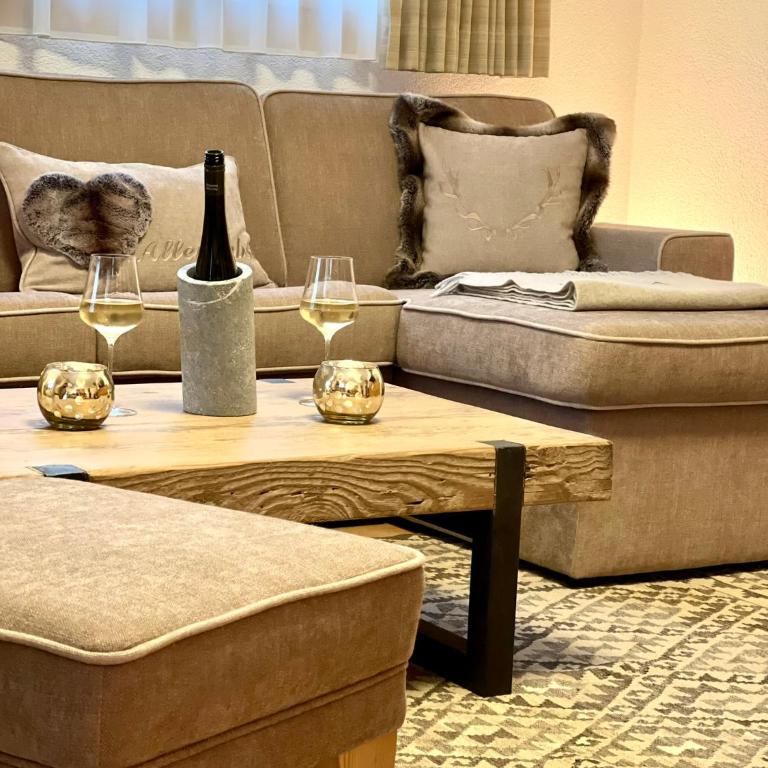 Laax Cozy Apartment - Ski Bus - Fireplace - Apartment mit Gartenblick - 27