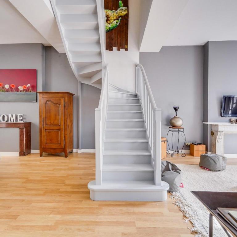 La Mably Family - Apt spacieux - Three-Bedroom Apartment - 1