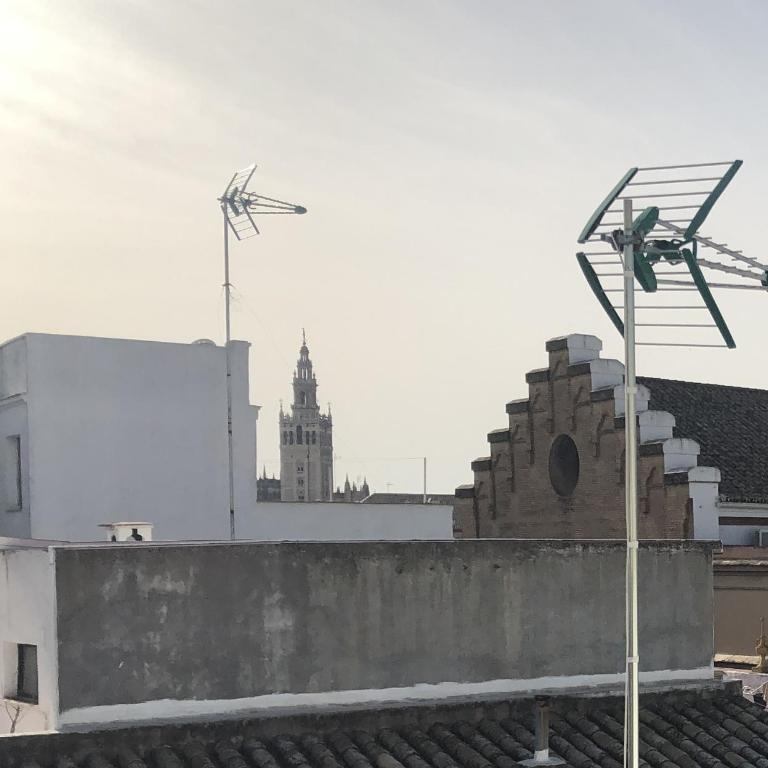 Home in Seville V33-B - Apartamento de 2 dormitorios con terraza compartida - 33