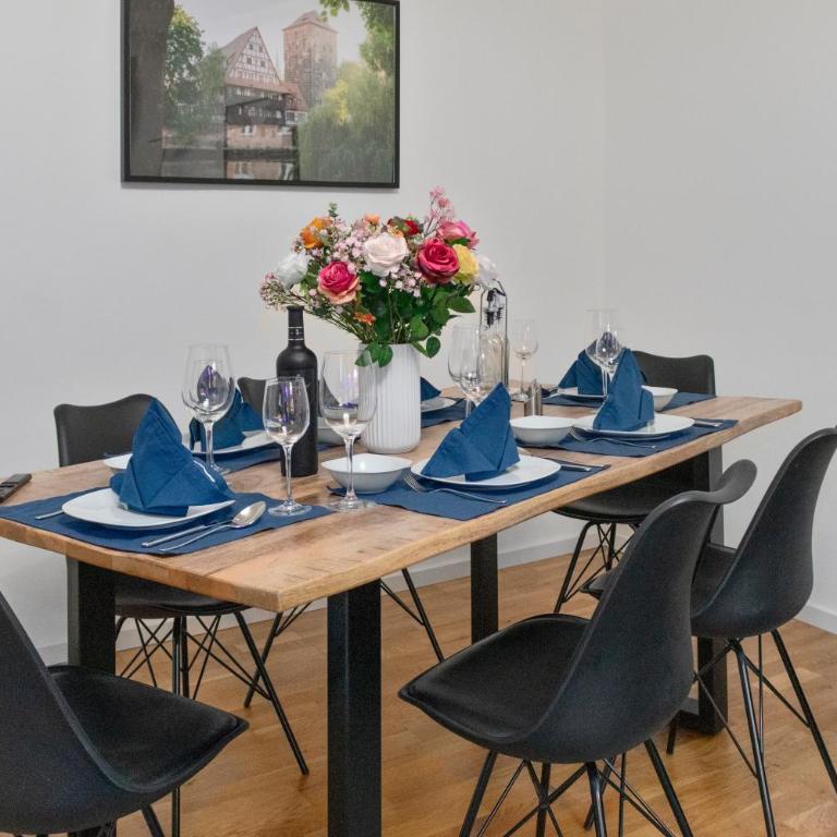 Altstadt - Exklusive 3-Zi-Wohnung für 6 Personen mit 90 qm, großer Dachterrasse, Parkplatz, WLAN - Apartment mit 2 Schlafzimmern - 15
