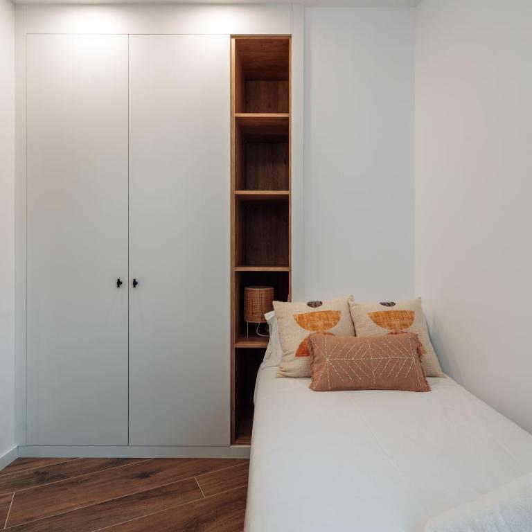 CATERINA Liceu - Two-Bedroom Apartment - 27